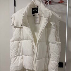 Zara Women's Ivory Quilted Vest